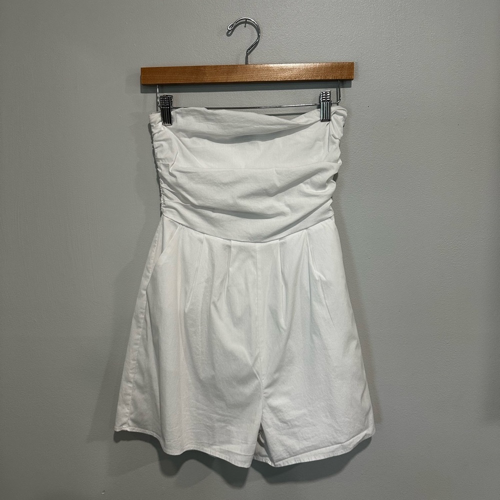 Forever 21 White Strapless Romper